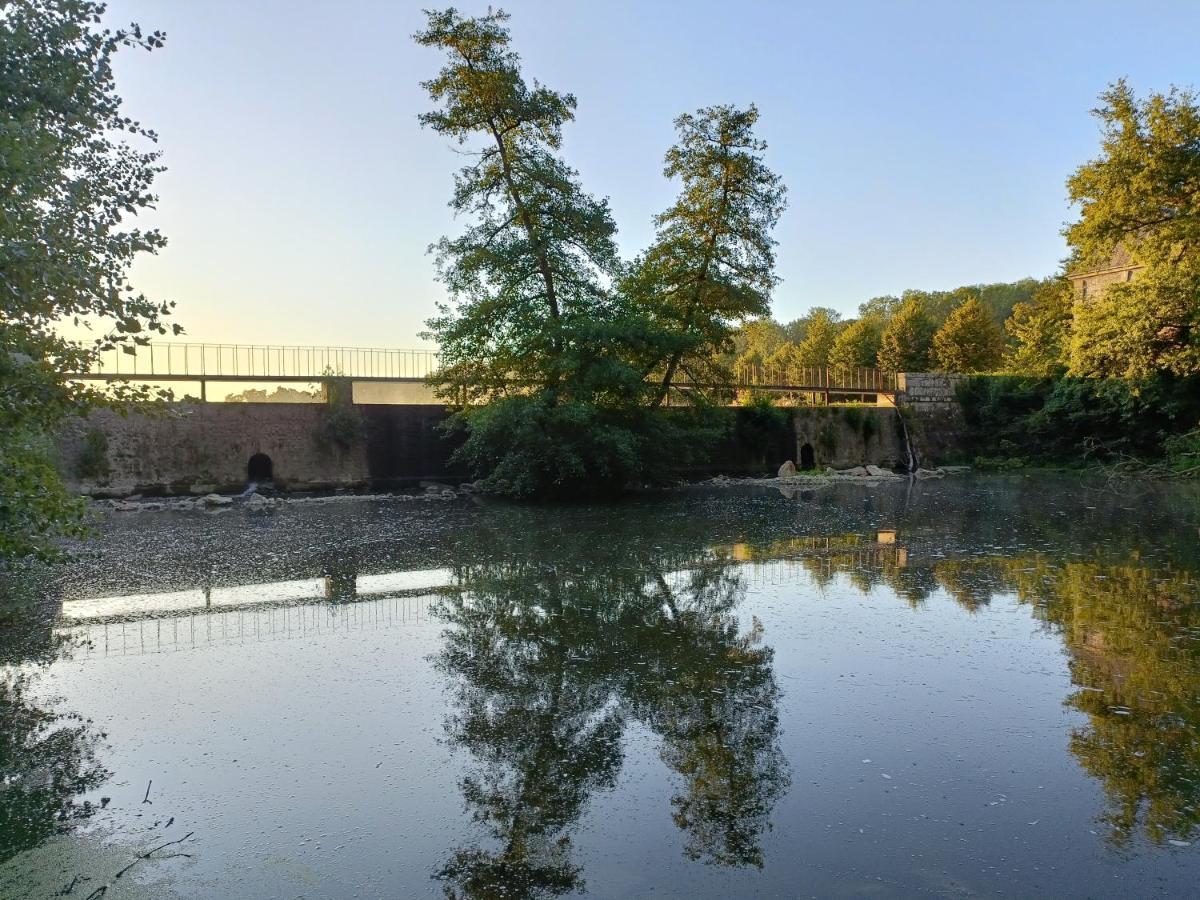 Mettez Vous Au Vert Pres Du Chateau De Vaux Le Vicomte En Sous Sol Semi Enterre Villa Maincy Dış mekan fotoğraf